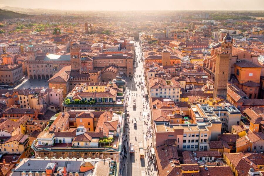 Bologna: Clock Tower Audio Guide and Food Tasting - Climbing the Tower: Views and Practicalities