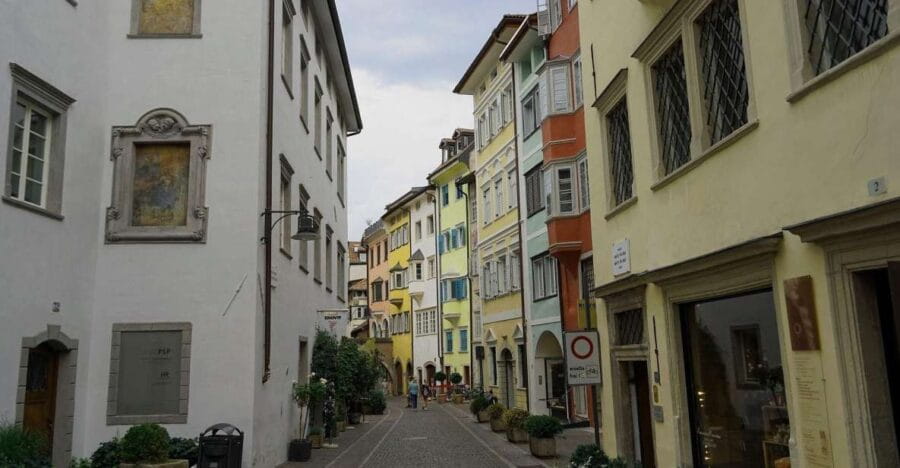 Bolzano Private Walking Tour - Unveiling the Cultural Mix: Italian Meets German