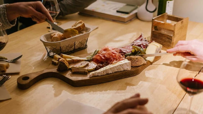 Bordeaux: Walking tour with local Sweets, Wine and Cheese - Indulging in Sweet Delights