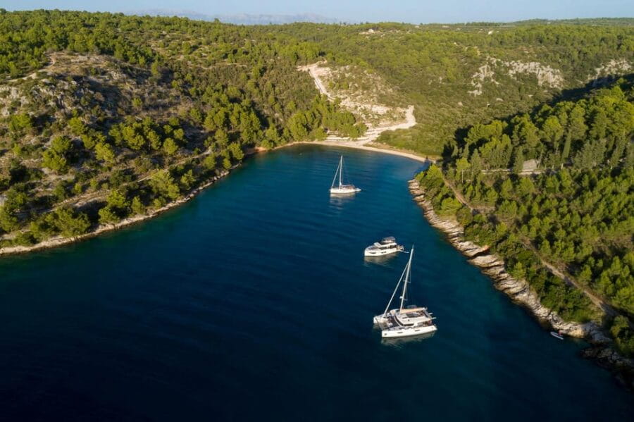 Bra (Golden Horn) half-day Private Boat Tour - Exploring Bol: A Delightful Croatian Town