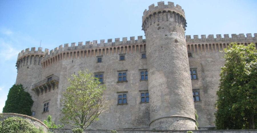 Bracciano: Odescalchi-Orsini ancient Castle Tour with Lunch - The Lakeside Lunch: A True Italian Experience