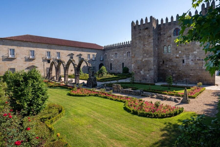 Braga: Flexible Walking Tour in Historic Center - What Makes This Tour Valuable