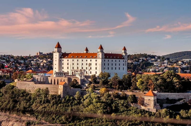 Bratislava: Express Walk with a Local in 60 minutes - The Highlights of Bratislava in a Nutshell