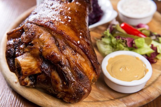 Brewery Dinner -center of Krakow - The Experience: What You Can Expect