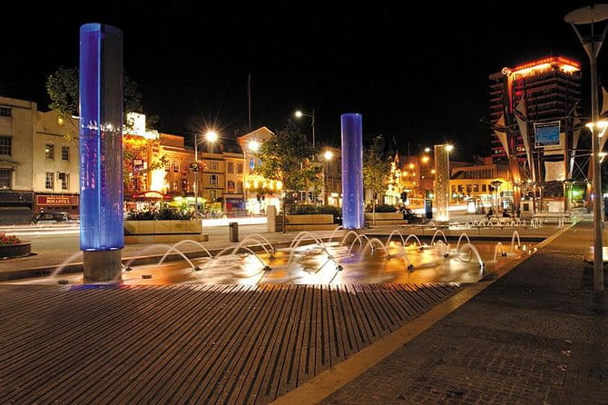 Bristol private pub hopping and sightseeing with local guide - Practical considerations: Logistics and value