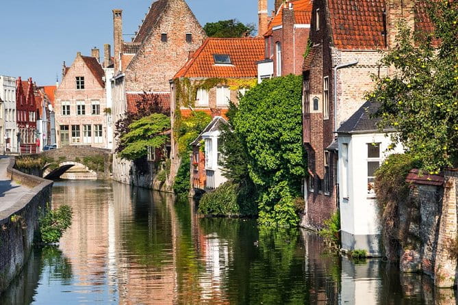 Bruges Day Tour from Paris by minivan - Who Is This Tour Best Suited For?