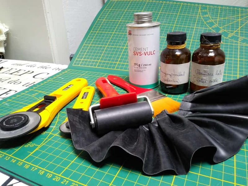 Bruges: Latex Clothing Workshop - Practical Details: What You Need to Know