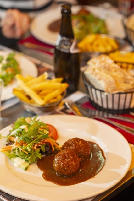 Brussels: Guided Food Tour with Full Meal and Drinks - Exploring the Highlights of the Brussels Food Tour