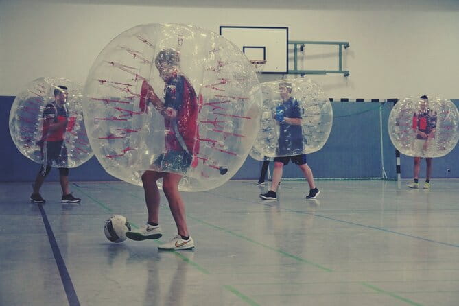 Bubble soccer in the center of Hamburg with beer / champagne - The Location: Perfectly Positioned for a Hassle-Free Day