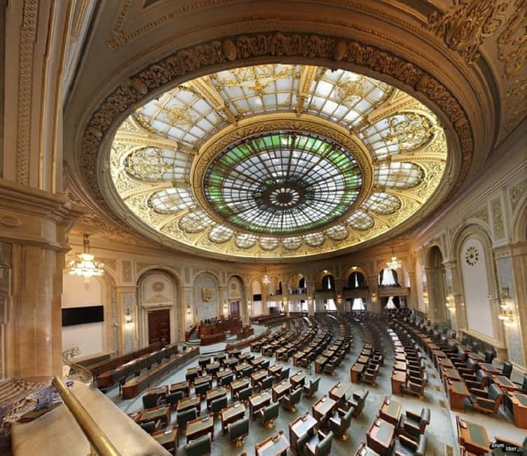 Bucharest: Guided Bus Tour of the Old Town and Iconic Places - The Highlights: Landmarks That Tell Romania’s Story