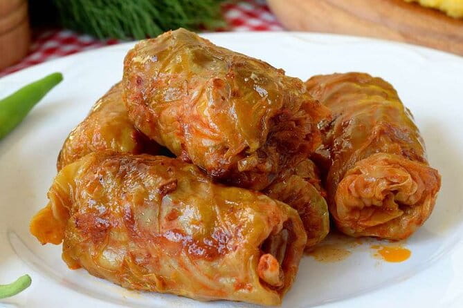 Bucharest Historical Food Tour in Old Center - Tasting Traditional Romanian Sweets and Savories