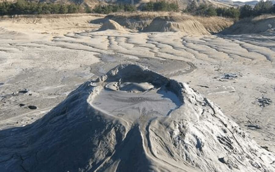 Bucharest: Muddy Volcanoes and Salt Mine Private Day Tour - The Otherworldly Experience of Berca Mud Volcanoes