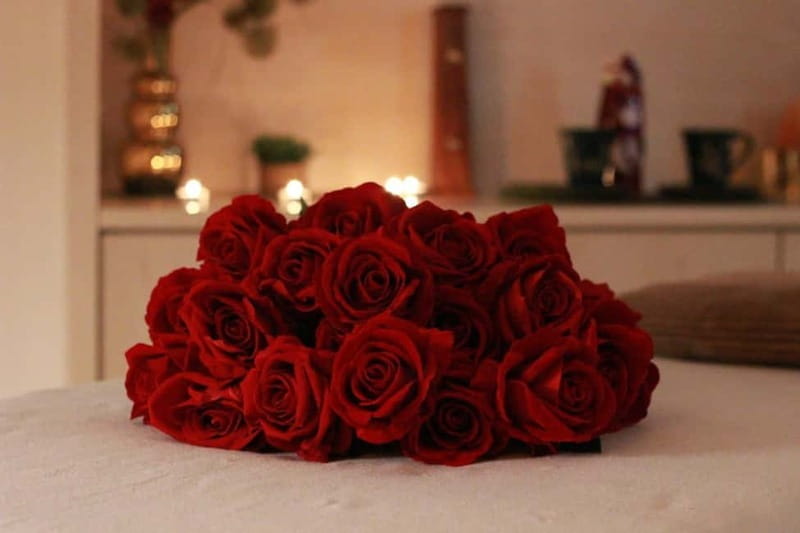 BUDAPEST, Day Spa : Couples Massage with Roses Bubble Bath - Starting Off: A Relaxing Welcome in Central Budapest