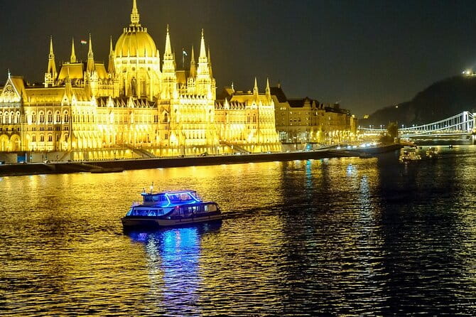 Budapest Drinks and Piano Show Cruise - Price, Value, and Practical Tips