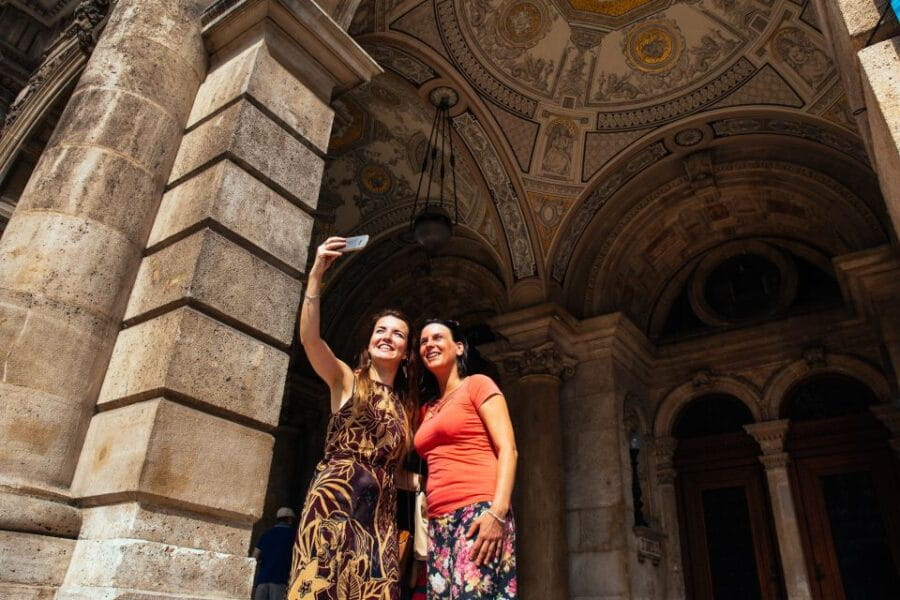 Budapest: Highlights and Hidden Gems Private City Tour - Navigating Logistics and Value