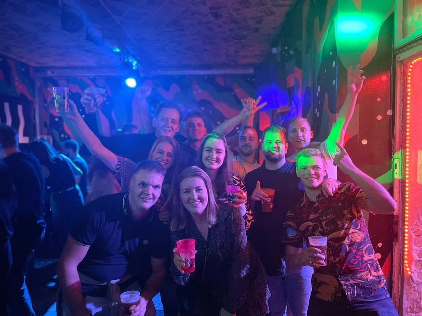 Budapest: Private, Personalized Pub Crawl, 3 drinks included - Price and Logistics: How Well Does It Deliver?