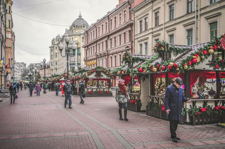 Budapest Private Walking tour - Crossing the Iconic Chain Bridge and Its Lions