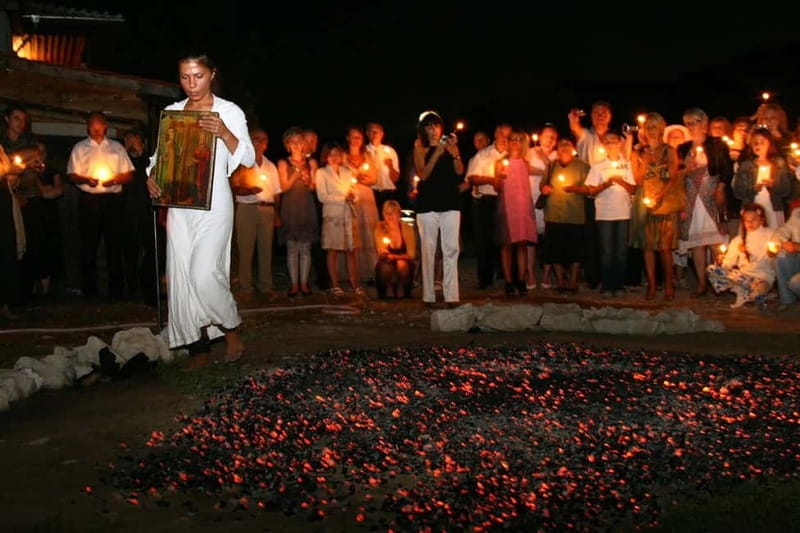 Bulgarian Evening: Traditional Restaurant & Folklore Program - The Evenings Main Event: The Folklore Show and Fire Dancing