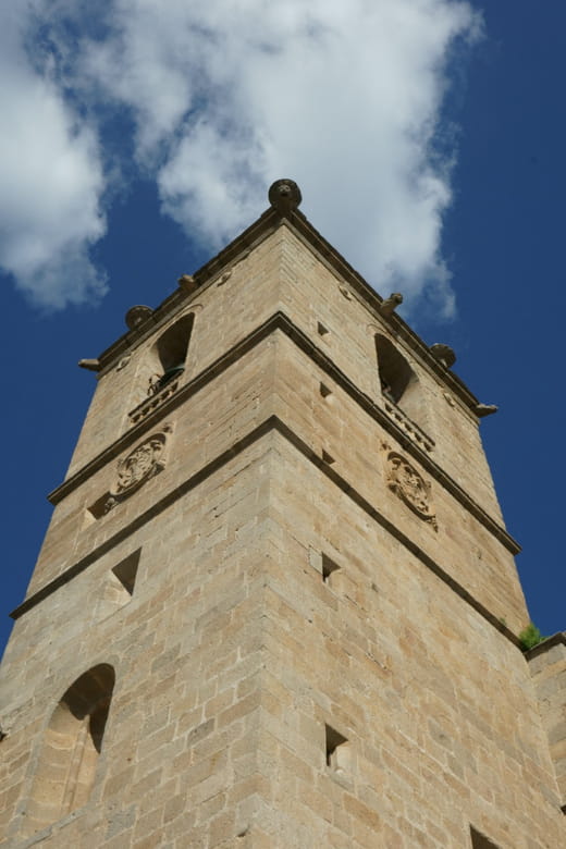 Cáceres: Concathedral of Santa Maria Ticket with Audio Guide - Practical Details and Visit Tips