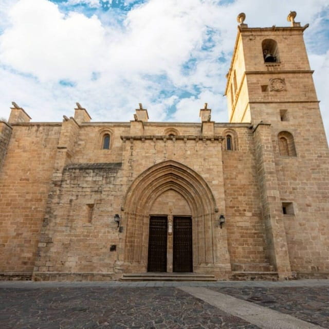 Cáceres: Guided visit of the Santa María Co-cathedral - Who Is This Tour Best For?
