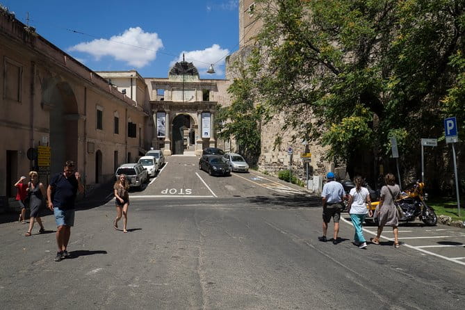 Cagliari Walking Tour: A Walk Through the Ancient Districts - Price and Logistics: Great Value in a Compact Package