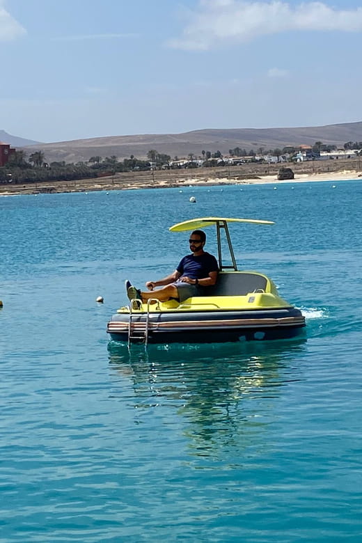 Caleta de Fuste: Electric Boat in Puerto Castillo - Deep Dive into the Details