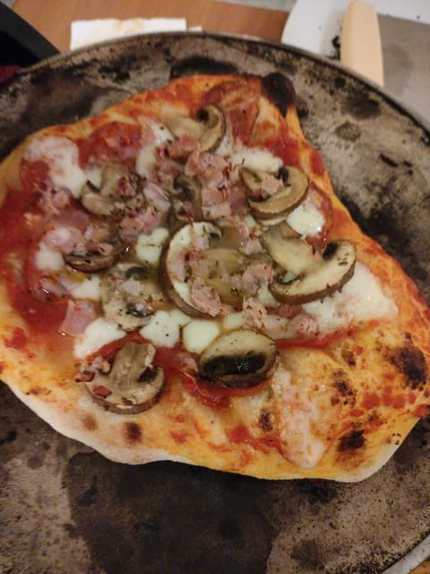 Campofelice near Cefalù: PIZZA COOKING CLASS - Price and logistics