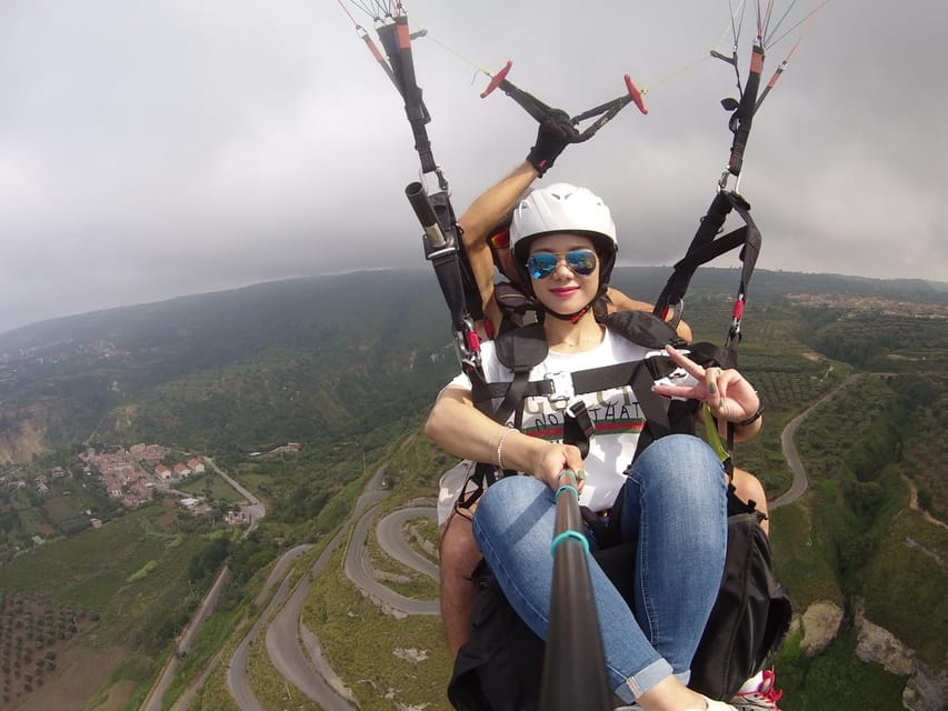 Capo Vaticano: Paragliding Experience - Who This Experience Suits Best