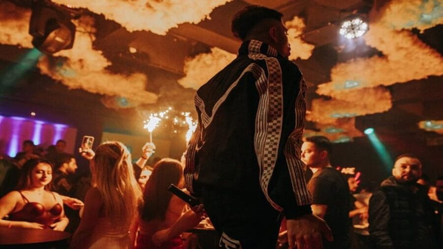 Cappadocia: Guided Bar Crawl with Hotel Pickup and Snack - Getting a Feel for the Experience: How the Night Unfolds