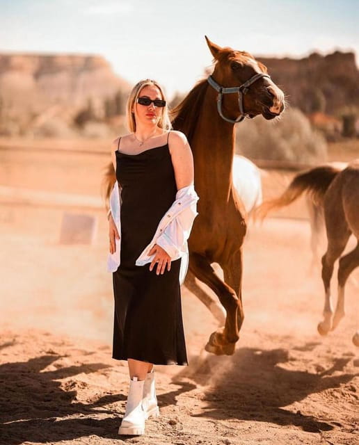 Cappadocia: Horseback Tour with Sunrise and Sunset Options - Entering the Valleys: What You’ll See and Feel