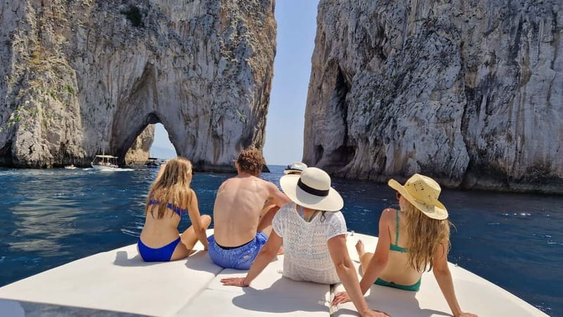 Capri : 2 Hours Private Boat from Capri - FAQ