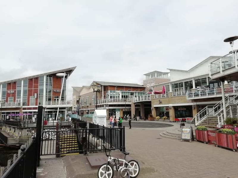 Cardiff Bay: Highlights Private Guided Tour - Detailed Breakdown: What to Expect at Each Stop