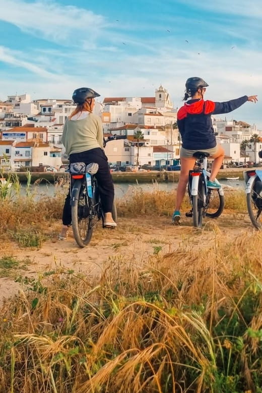 Carvoeiro & Ferragudo: Private Fat Bike Tour - Ponta da Piedade Lighthouse: Coastal Spectacle