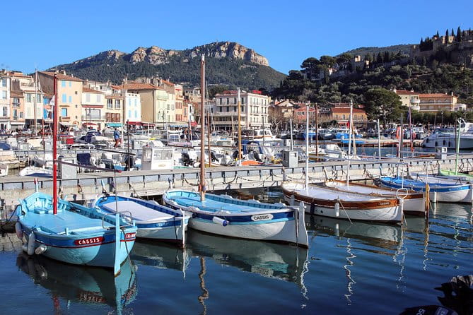 Cassis ancient fishing port, Calanques & spectacular Cap Canaille private tour - FAQ