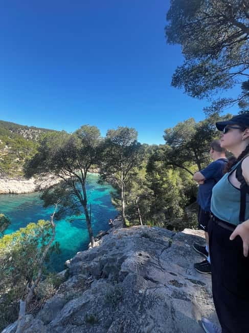 Cassis : Hiking Tour 2 Calanques with swimming - An In-Depth Look at the Calanques Hiking Tour