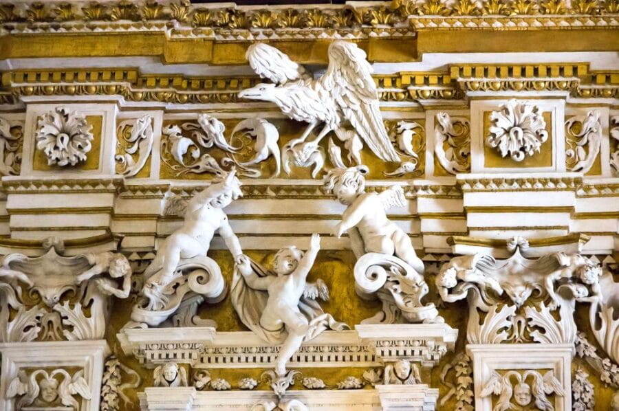 Castelbuono: Medieval Walking Tour & Local Dessert - The Sweet Finale: Manna and Local Pastries