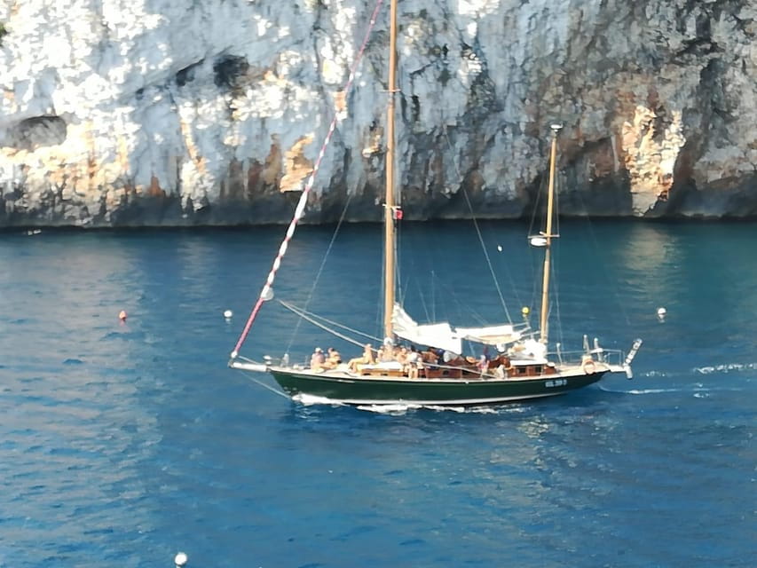 Castro marina (LE) Sailing boat trip on vintage Cassiopèe - Who Would This Trip Suit Best?