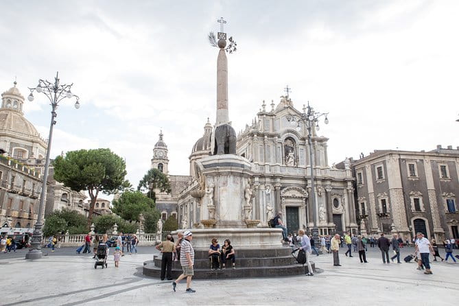 Catania unique walking tour of the city center - Price and Logistics: How It Works