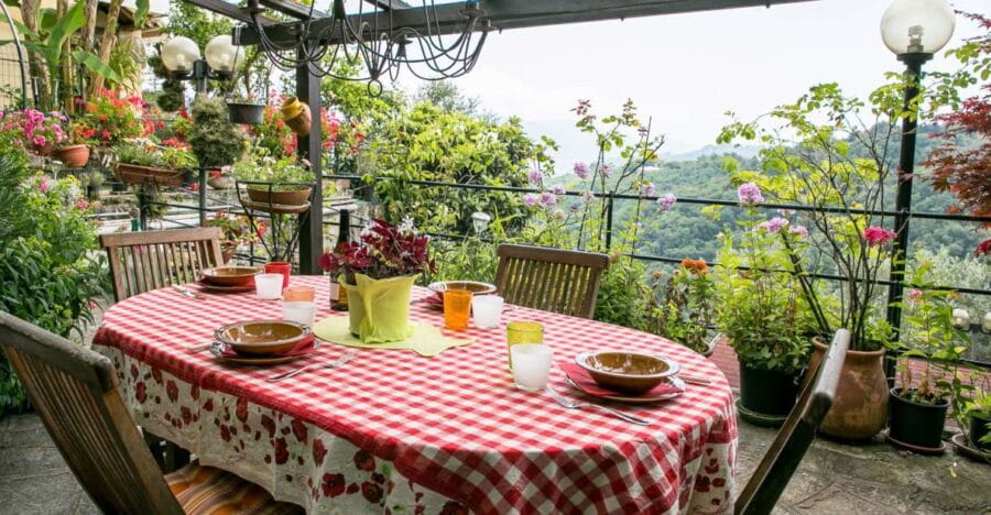 Cefalù: Dining Experience at a Local's Home - An In-Depth Look at the Authentic Sicilian Dining Experience