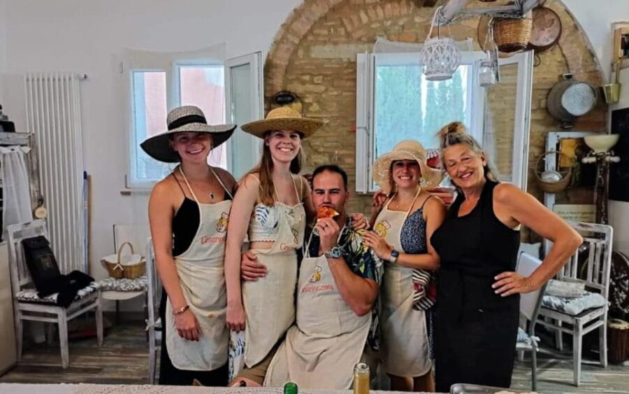 Certaldo: Typical Tuscan cooking class and convivial meal - Who Should Consider This Experience?