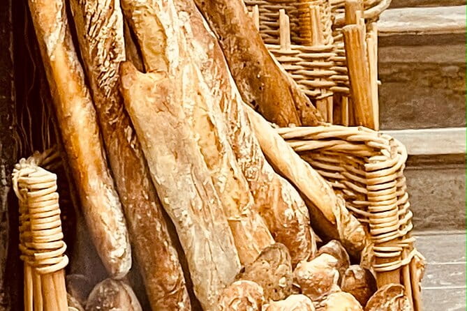 Chef PJ's Picnic - Exploring Montmartre with Chef PJ: A Full Breakdown