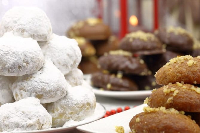 Christmas food and walking tour in Athens - FAQ: Your Questions About the Athens Christmas Food Tour