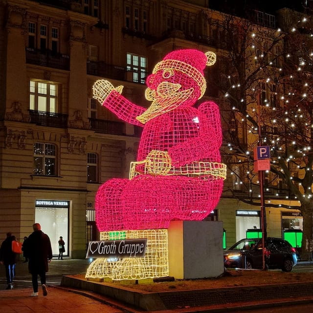 Christmas market lights tour bus through Berlin, free mulled wine (2.5 hours) - The Sum Up: Who Will Love This Tour?