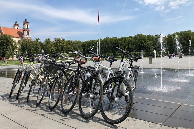 City Bike rent in Vilnius for 1 day - Exploring Vilnius on Two Wheels: A Detailed Review