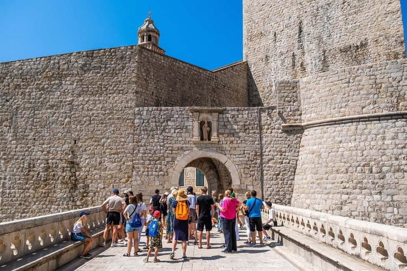City Walls, Stradun & Dubrovnik Old Town Walking Tour - Walking Into Dubrovnik’s Past: The Experience in Detail