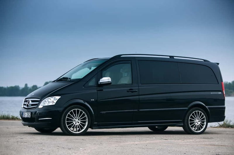 Civitavecchia: Colosseum & Vatican Private Shore Excursion - Strolling Through Rome’s Iconic Streets