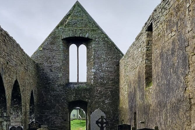 Classic Private Tour Kinsale and West Cork in modern a/c minibus - Exploring West Cork in Comfort and Style