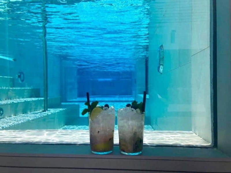 COCKTAIL WORKSHOP AT SUMMIT ROOFTOP - Who This Experience Is Perfect For