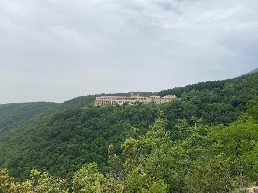 Collepardo: Trisulti Charterhouse and Hermitage Guided Hike - Introduction to Collepardo and Its Hidden Treasures