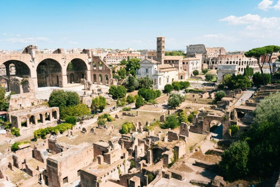 Colosseum, Palatine Hill, And Roman Forum With Timed Entry - Climbing Palatine Hill: The Legendary Birthplace of Rome